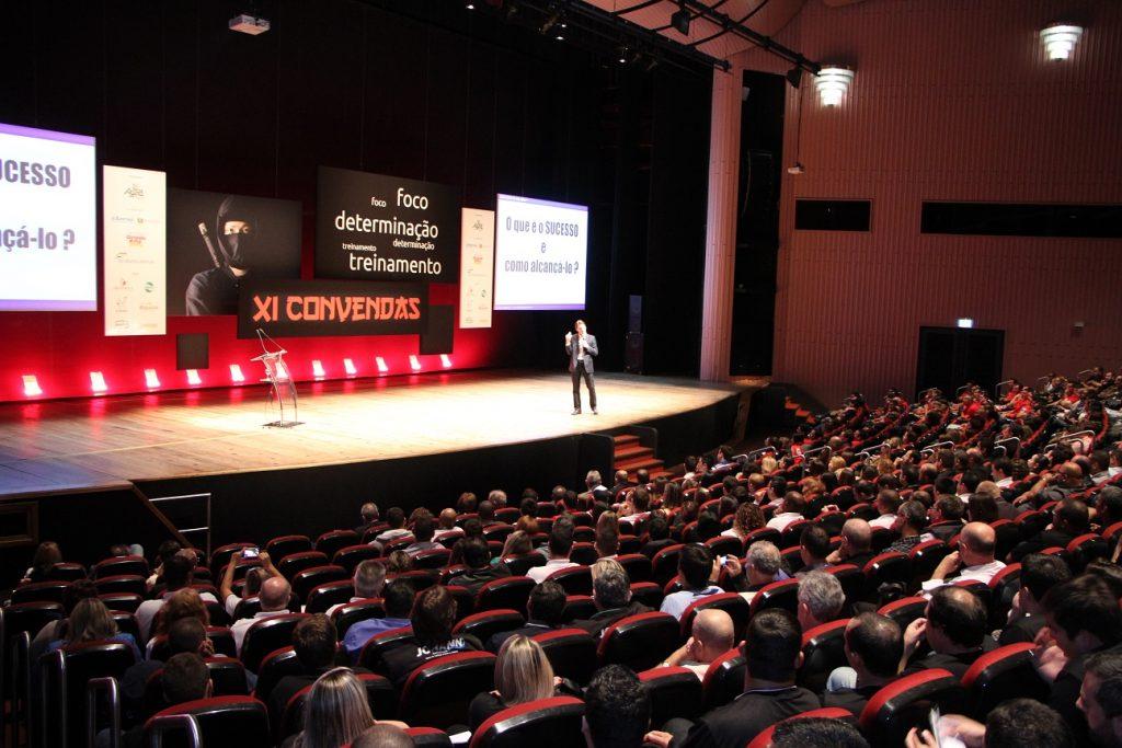 Fabio-Marques-at-huge-event-overall-view-1024x683