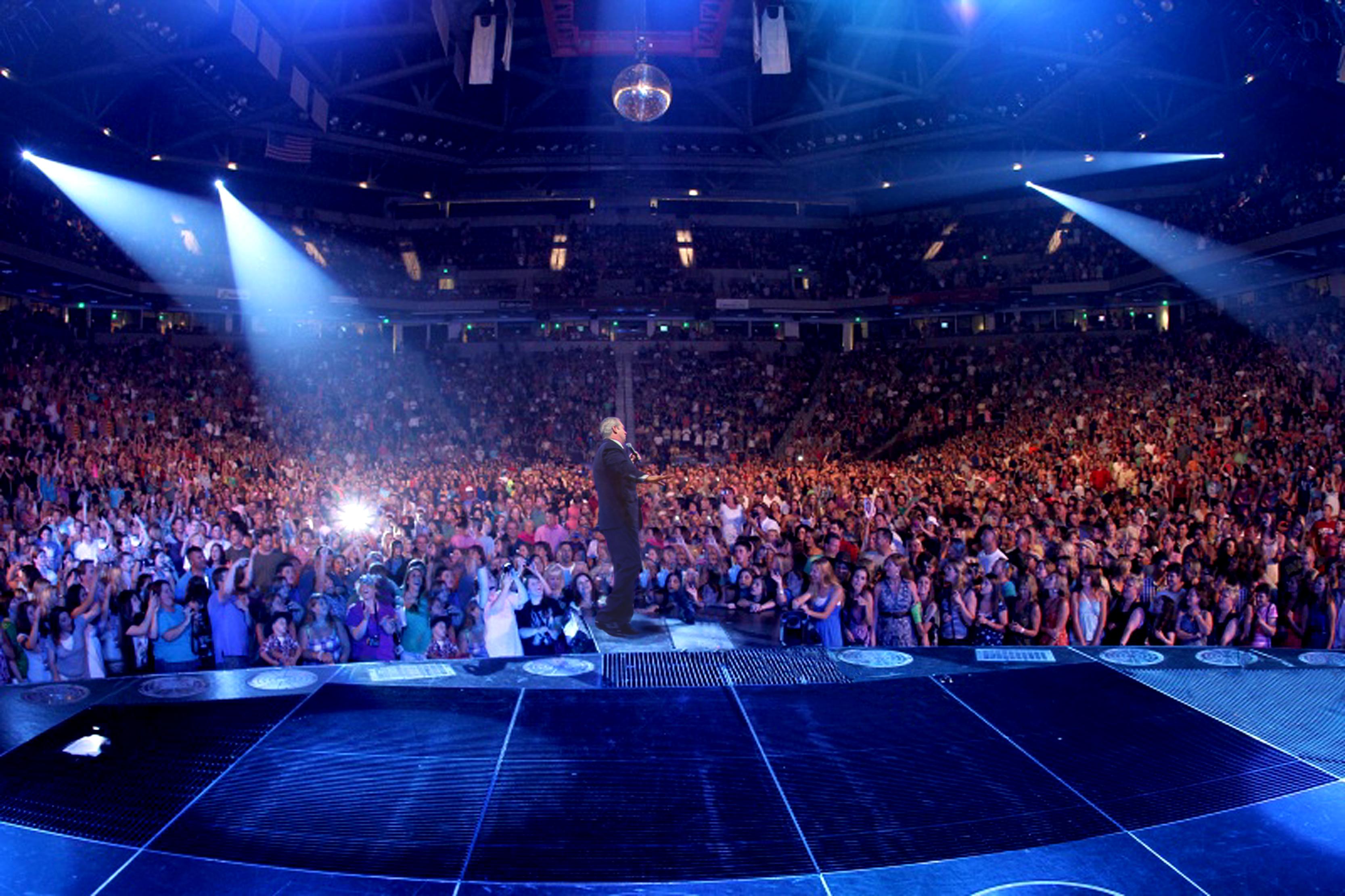 Dan speaking in Las Vegas