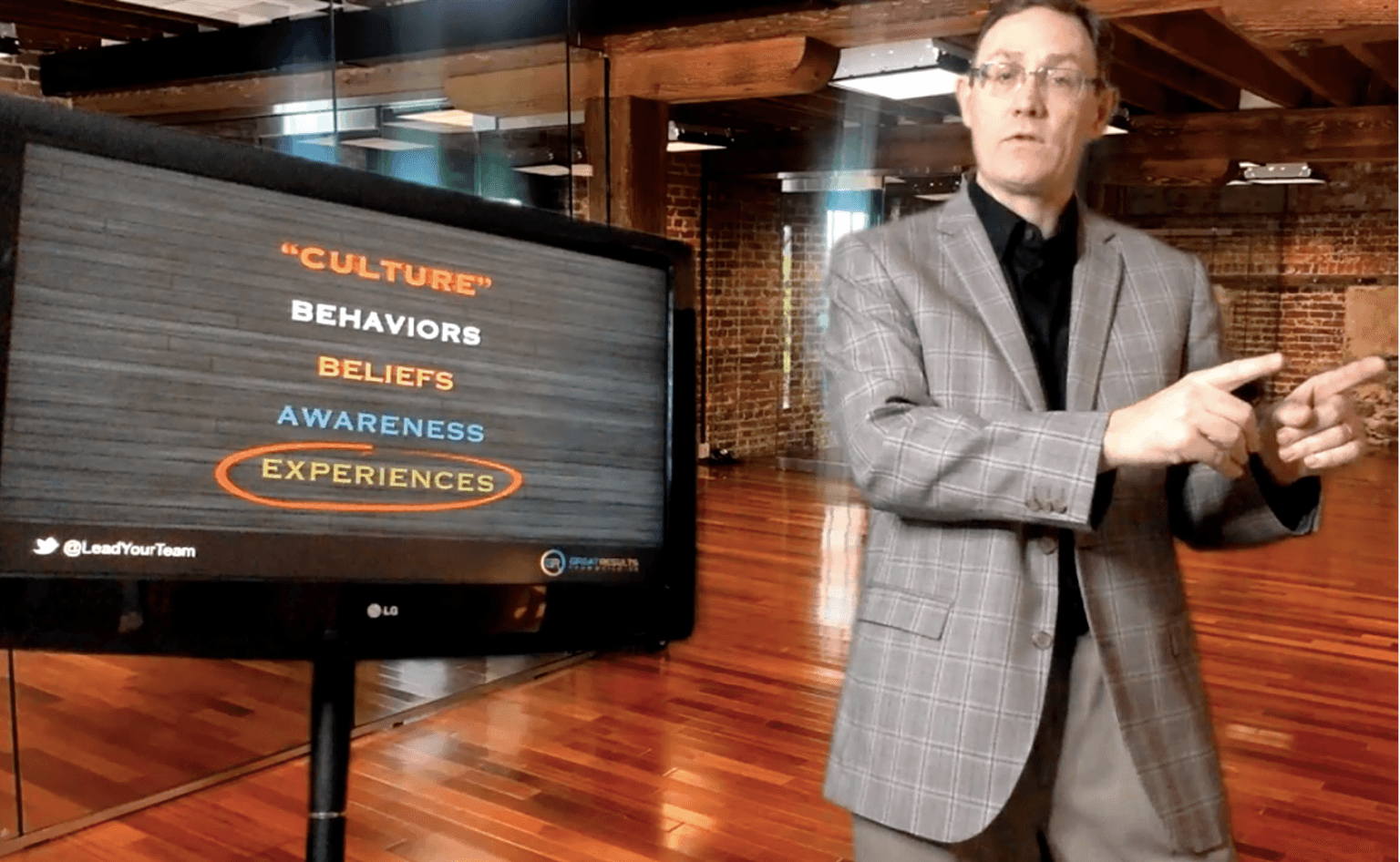 sean-glaze-team-culture-virtual-speaker-1536x946
