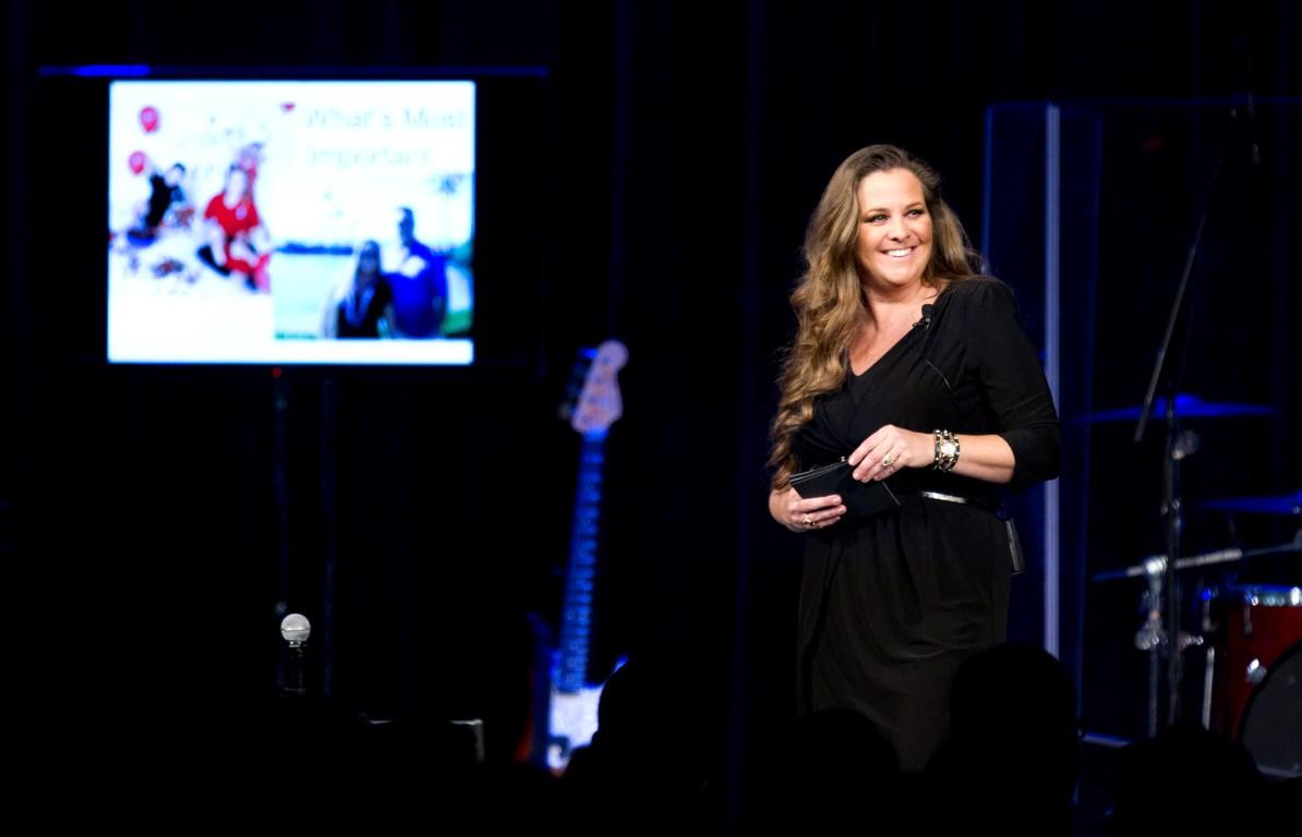 Shari Speaking Image 1