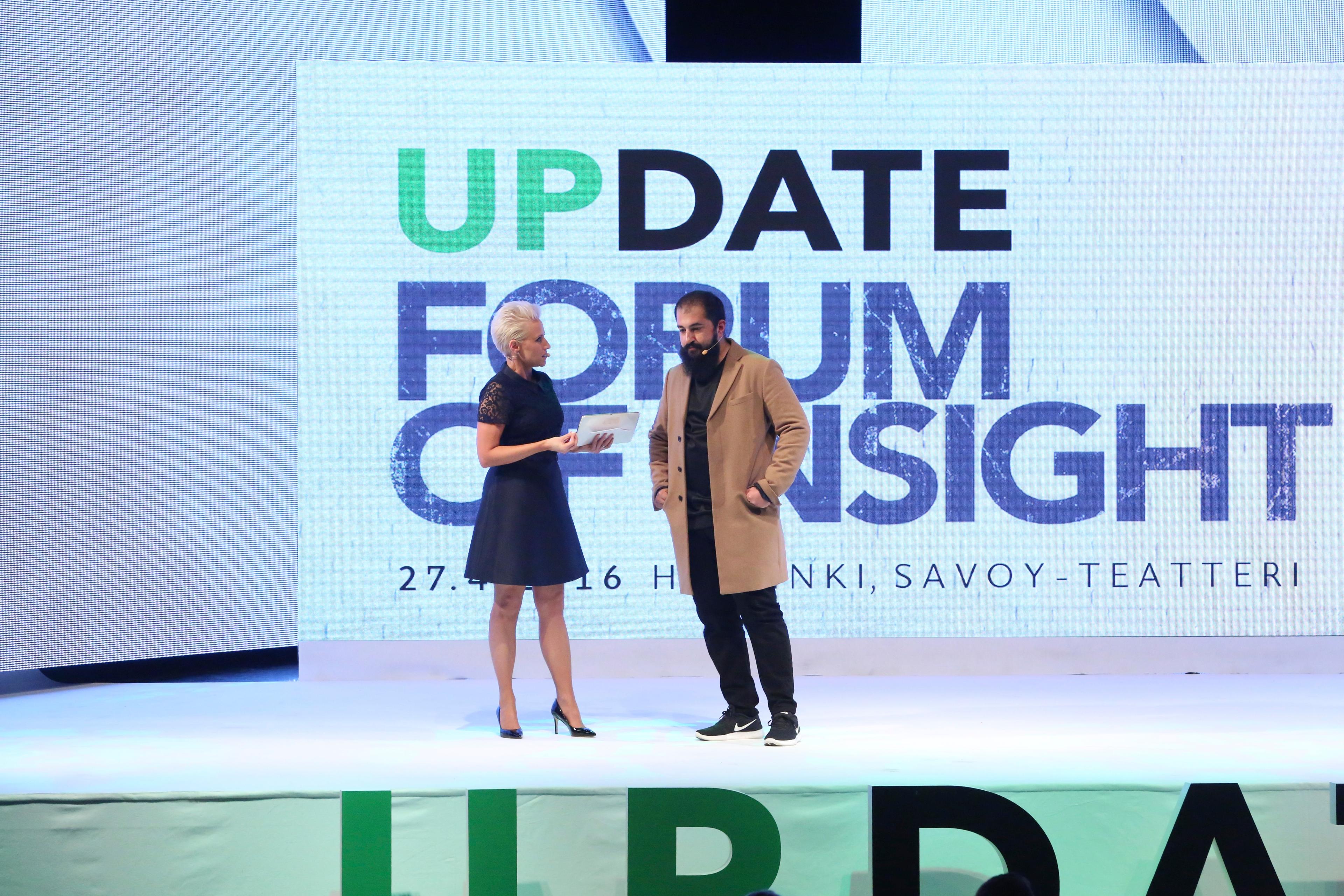 Laura interviews a global leader from Iraq