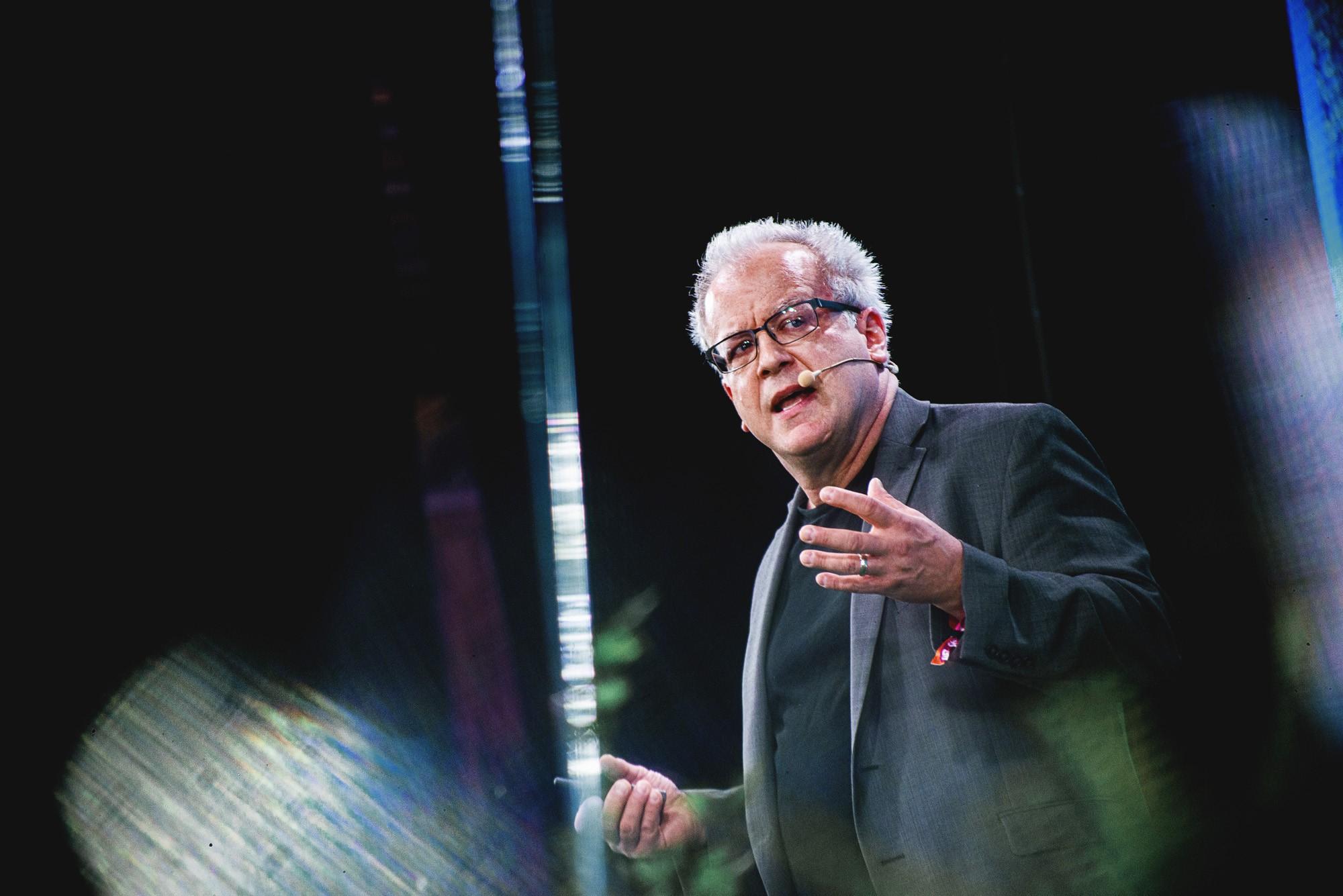 Richard On Stage closer