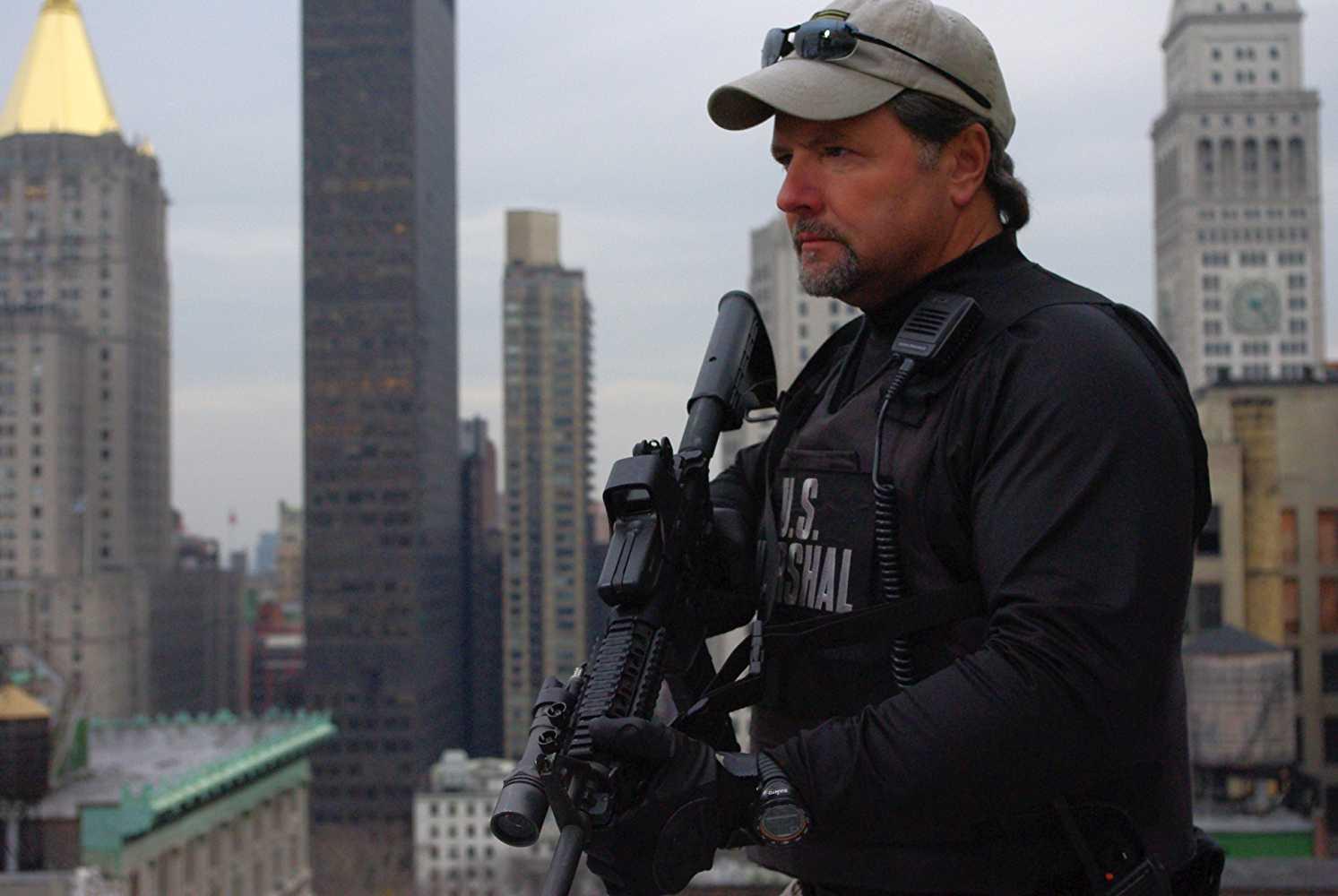 Lenny DePaul as Chief Inspector/Commander