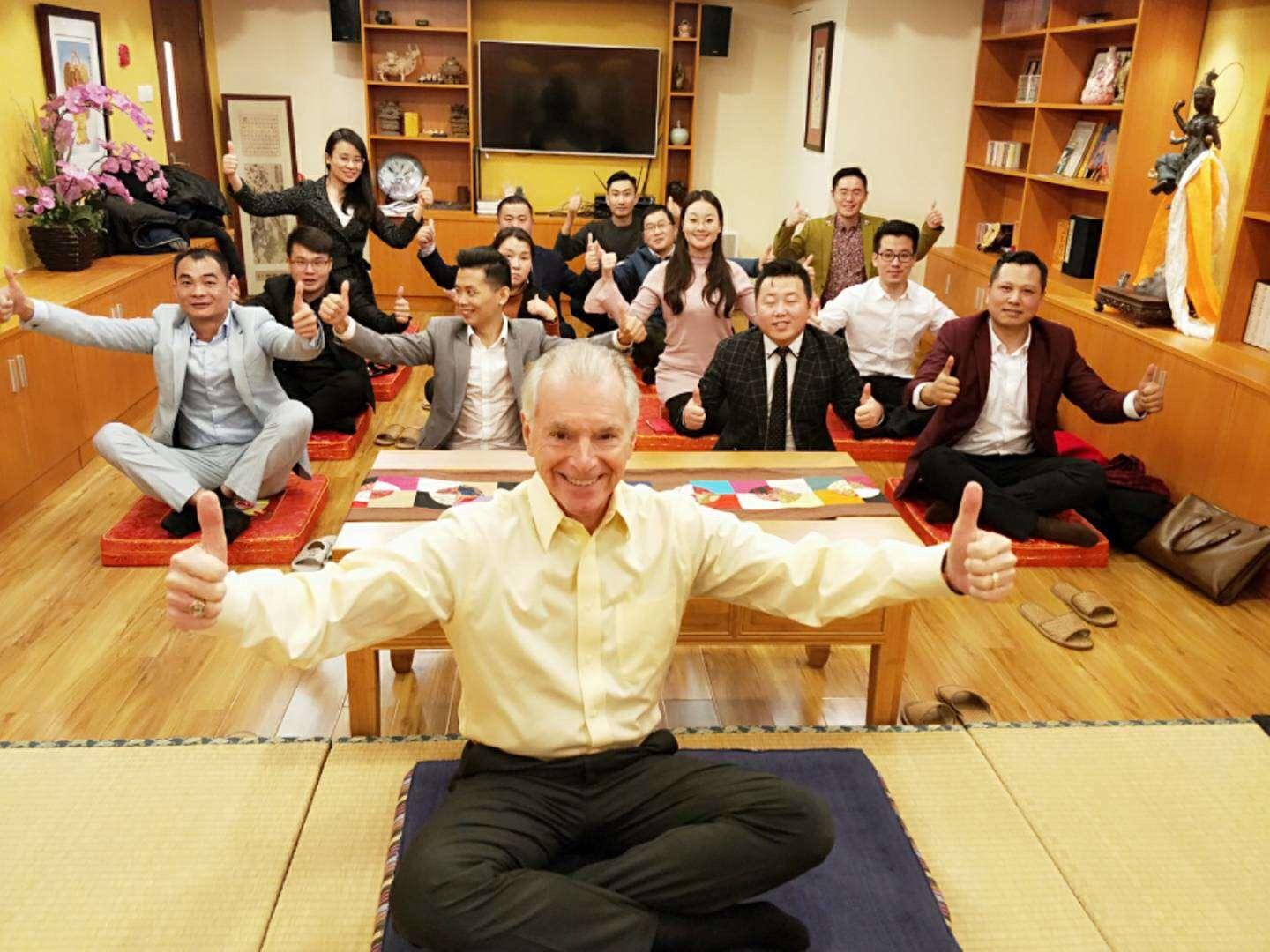 Teaching Chinese in Chinese Style