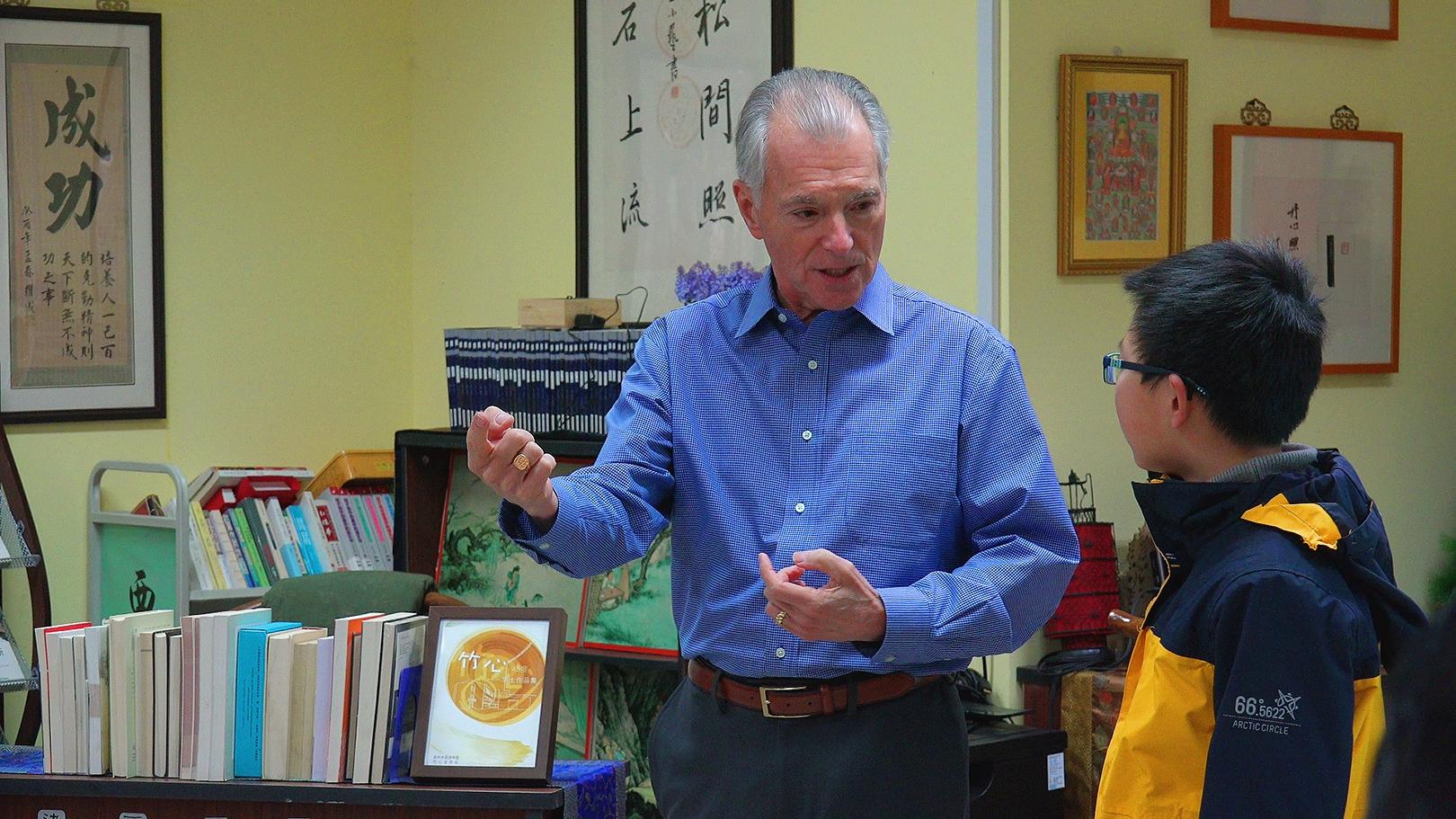 Teaching a young student about Speaking