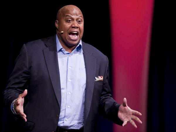 Walter Bond On Stage