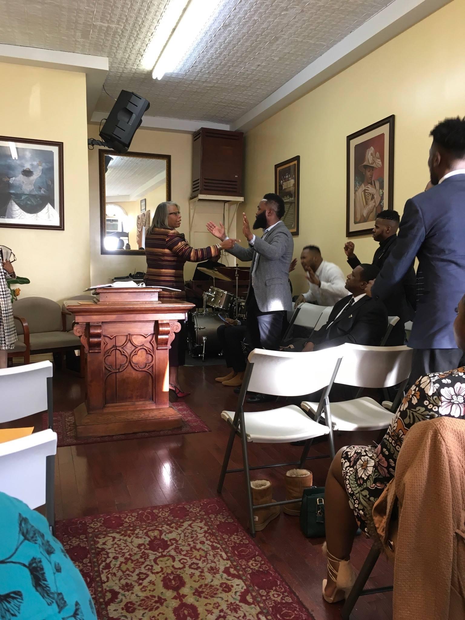Charlene Waddell Speaking at New Hope Church
