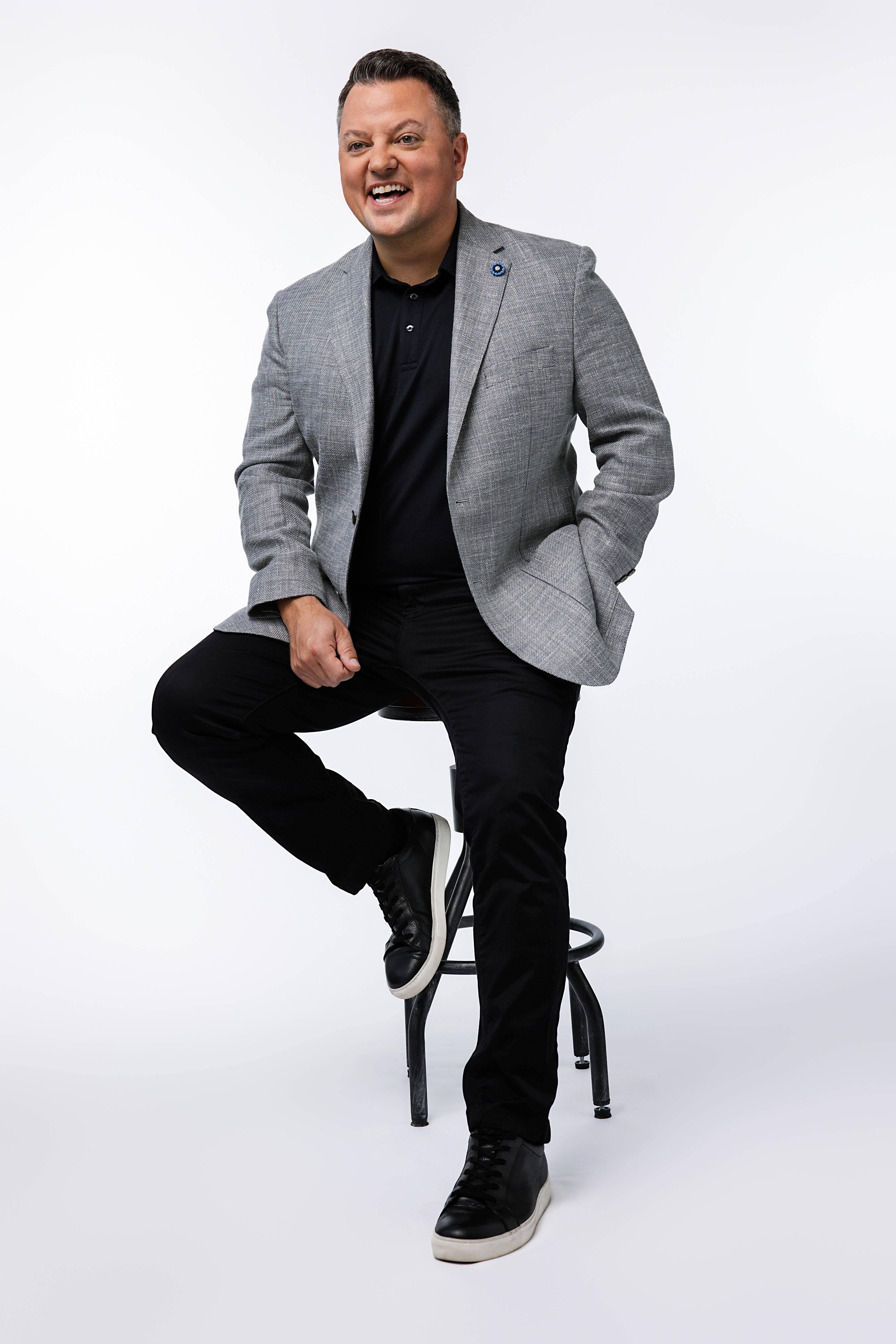 Ryan Jenkins Full Body Sitting