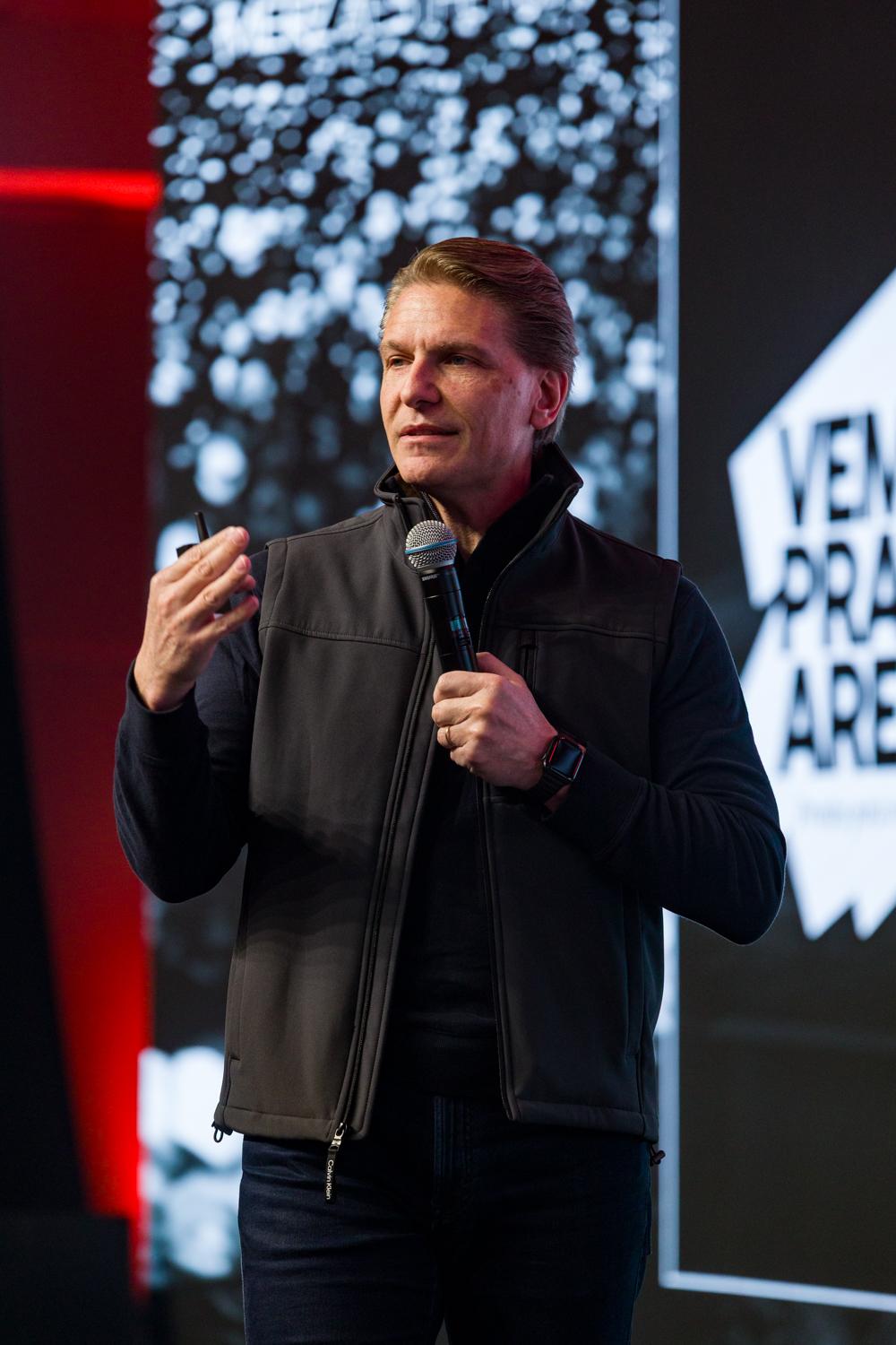 Fabio on stage 2025 vertical