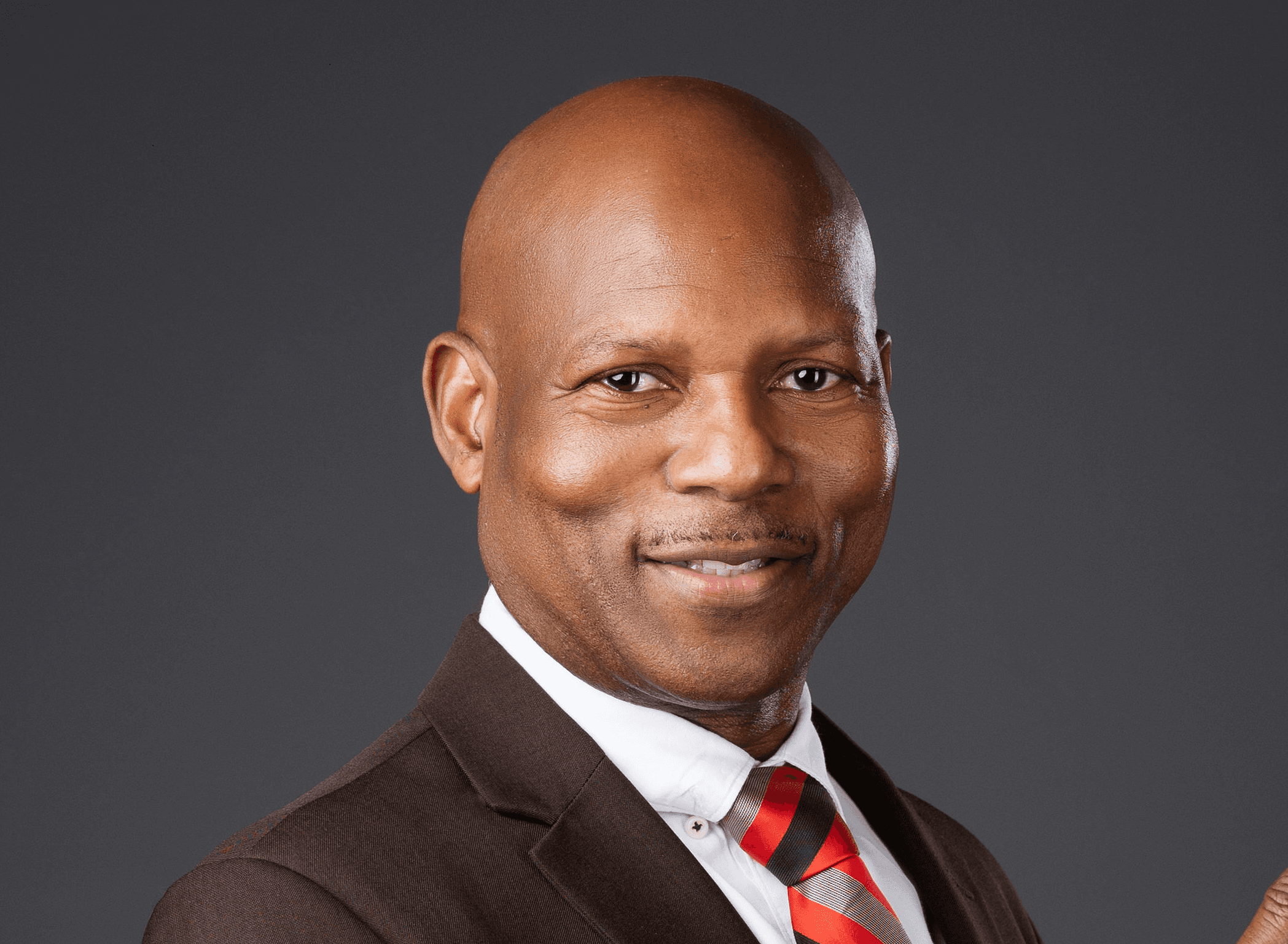 Coach-J_Brown_Suit_HS1