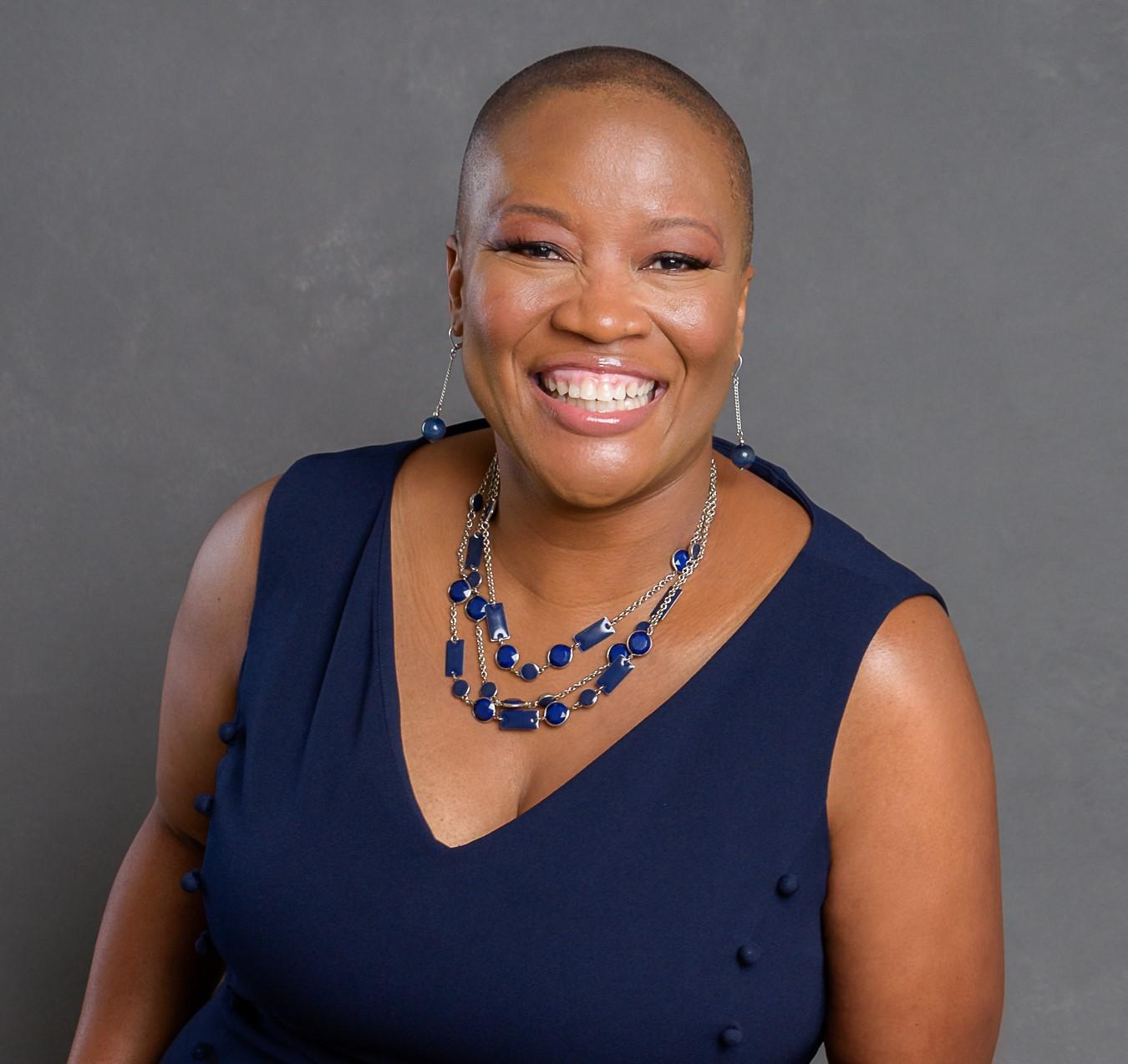 Versonya headshot energetic