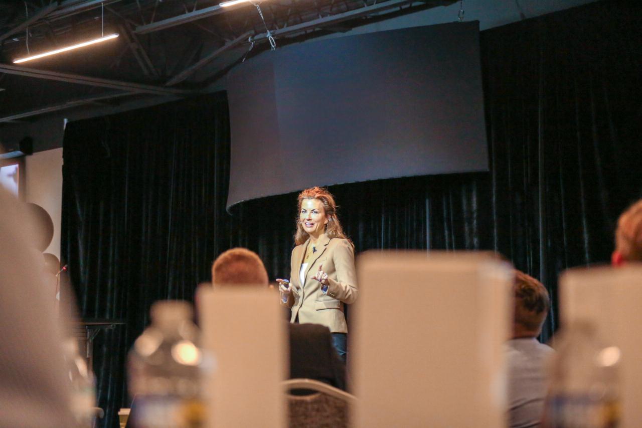 Traci Schubert Barrett Speaking on Leadership