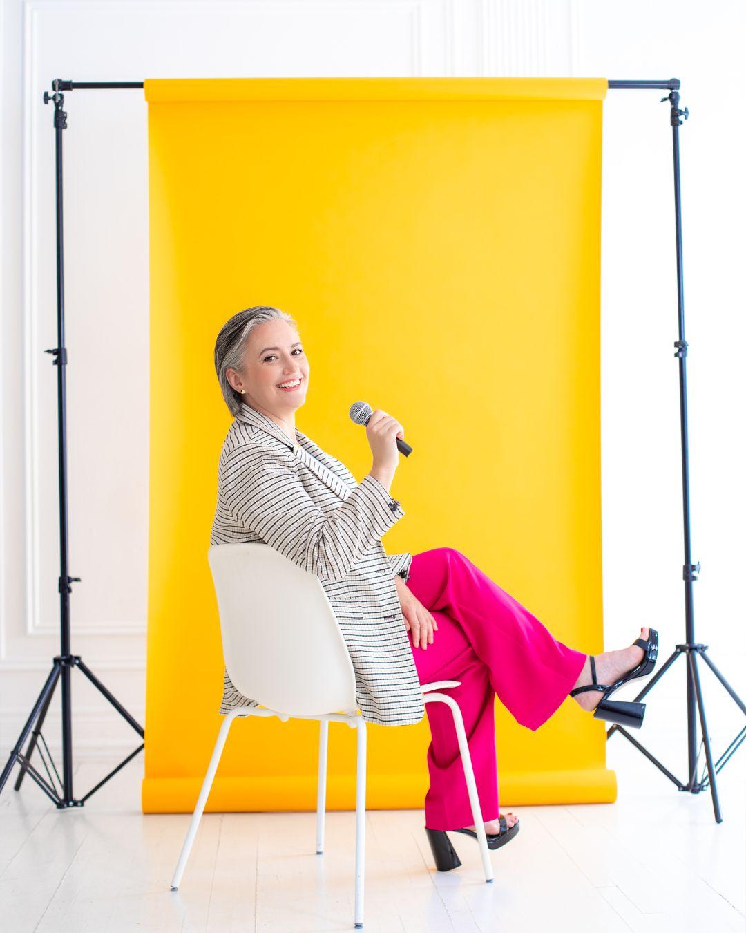 JenAllison_Speaker_Yellow