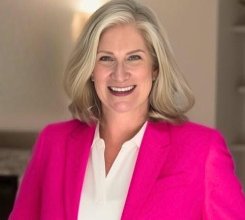 Lisa Conners Headshot