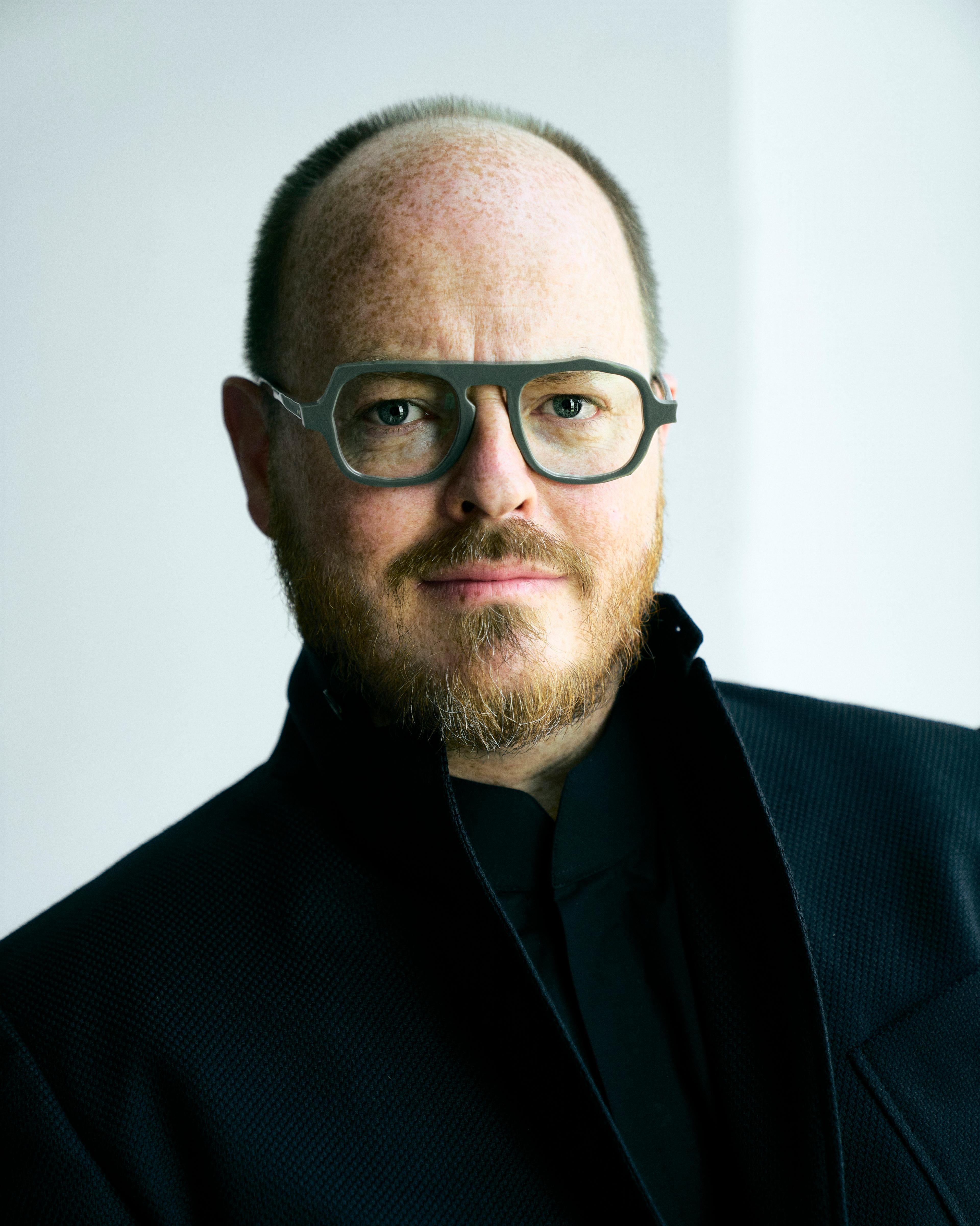 Jonathan Brill Headshot