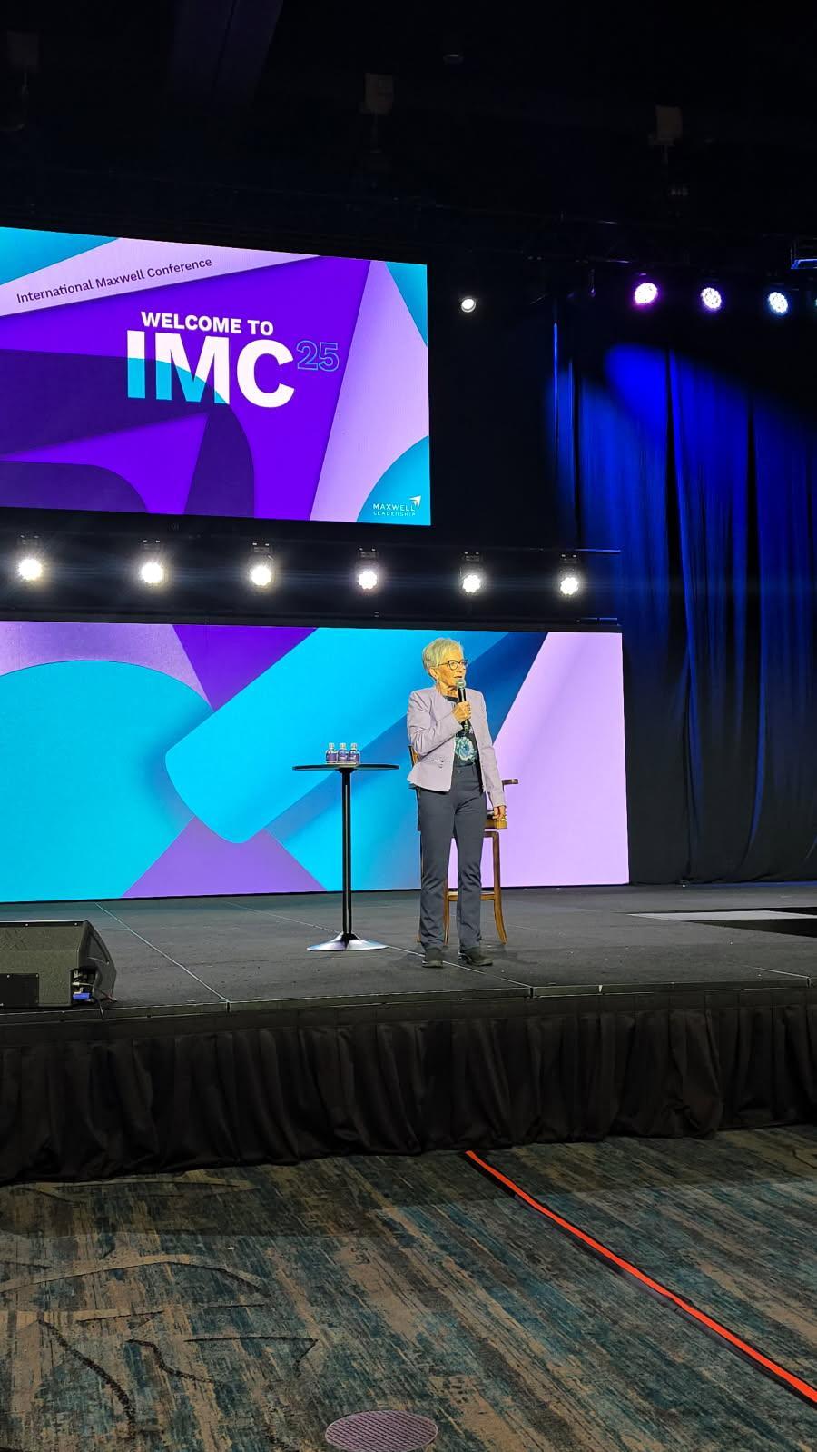 Jan on stage at the International Maxwell Conference.