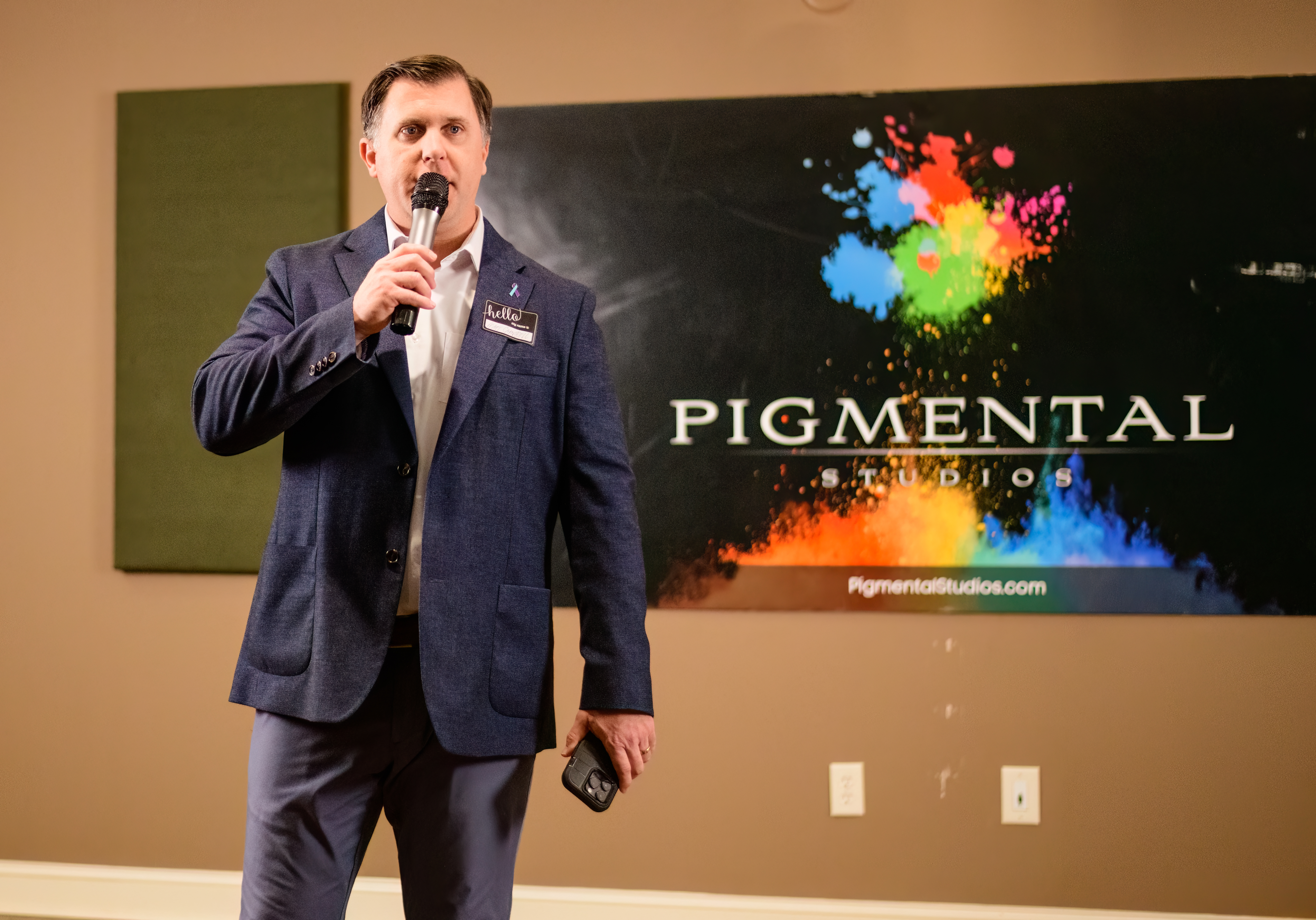 Presenter - Pigmental Studios