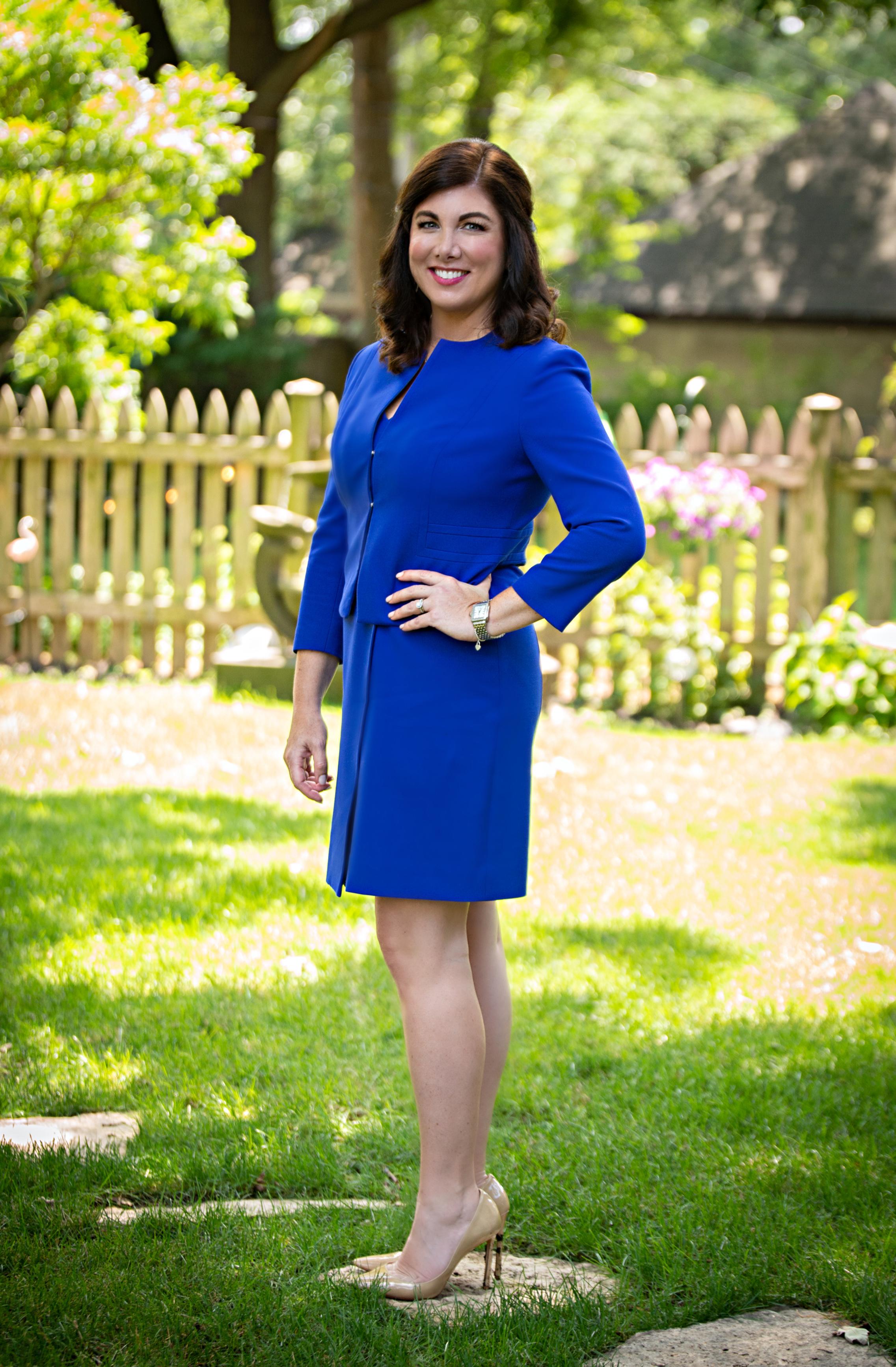 Joyce Marter Full Body Shot