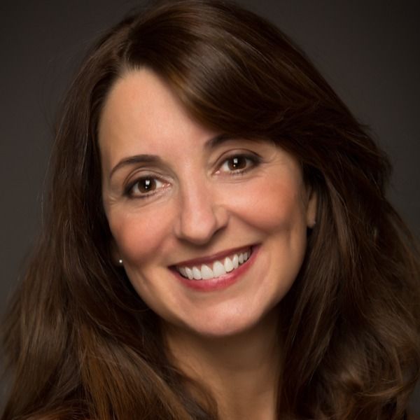 Ann Zuccardy