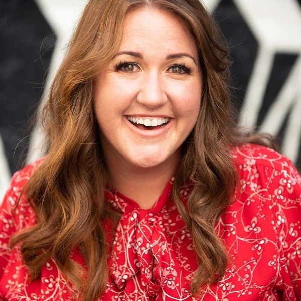 Jenn DeWall