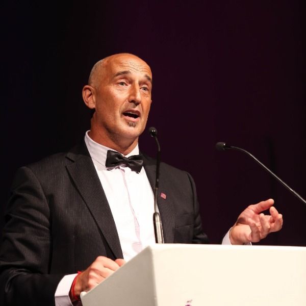 Mikac Walter