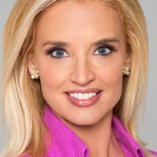 Laurie Dhue