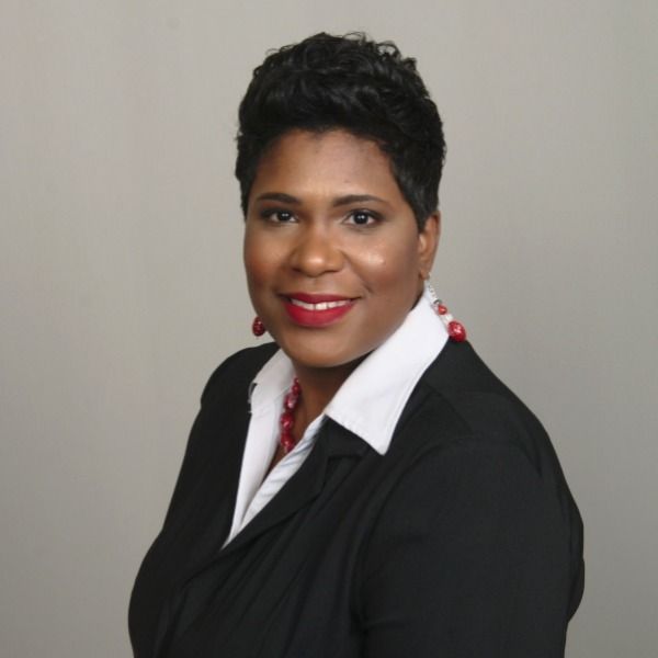 Loukisha (Dr. P.) Preyear