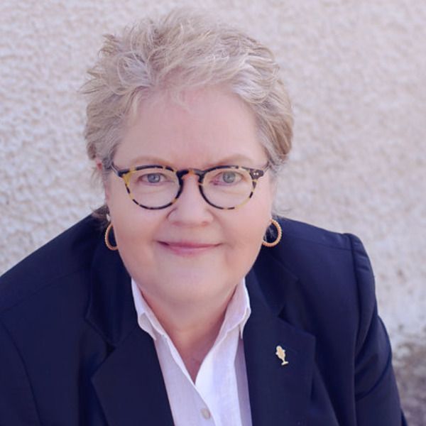 Lois Creamer
