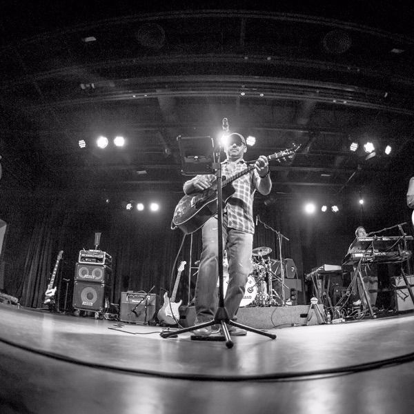 No Shoes Nation Band