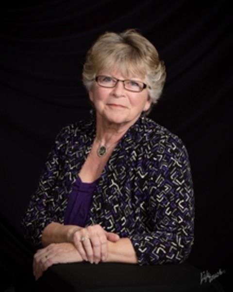 Moira Kneer