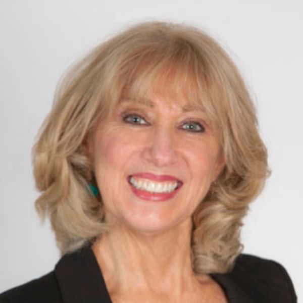 Stephanie Dollschnieder