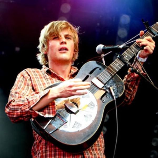 Johnny Flynn and The Sussex Wit Johnny Flynn and The Sussex Wit