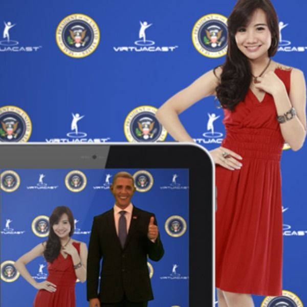 OBAMA HOLOGRAM