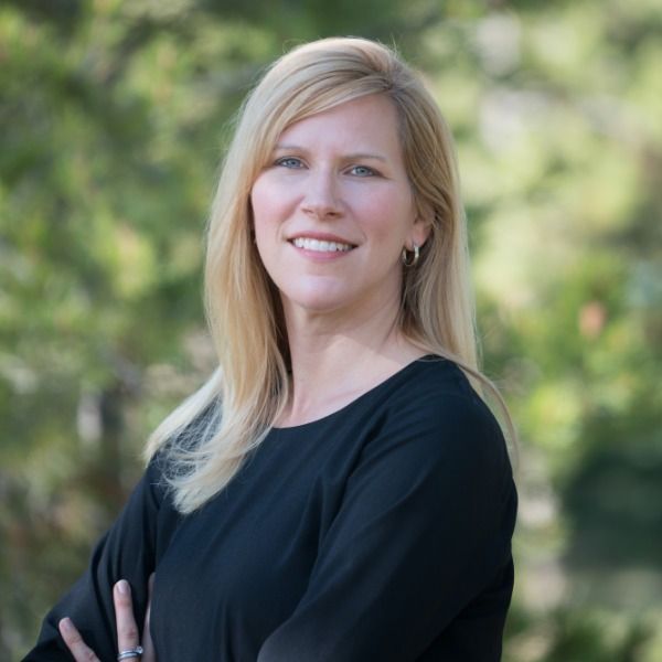Tracey Long Carisch