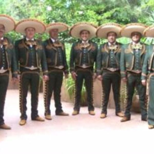 Mariachi Tenampa