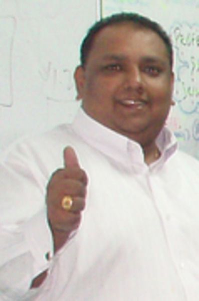 VIKNASVARAN aka VICKY RAMACHANDRAN