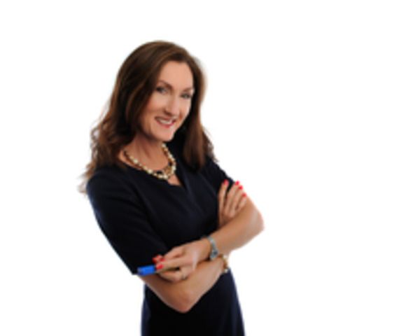 Louise Kelly