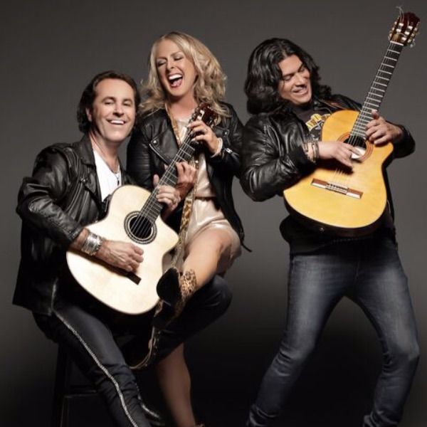 Trio Caliente