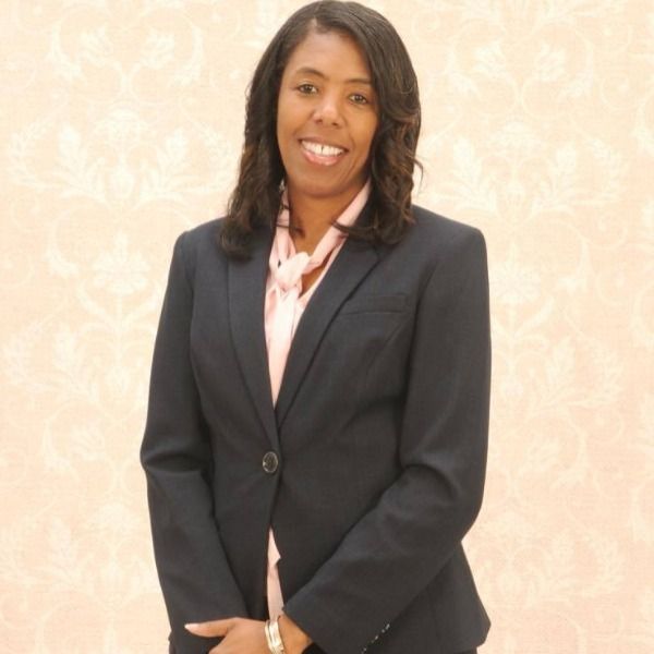 Lynn Demmons
