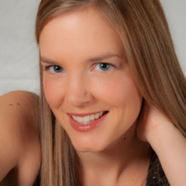 Dr. Robin Milhausen