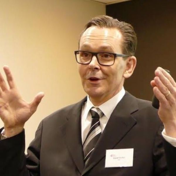 Dr. David Moffet