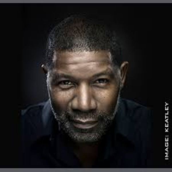 Dennis Haysbert