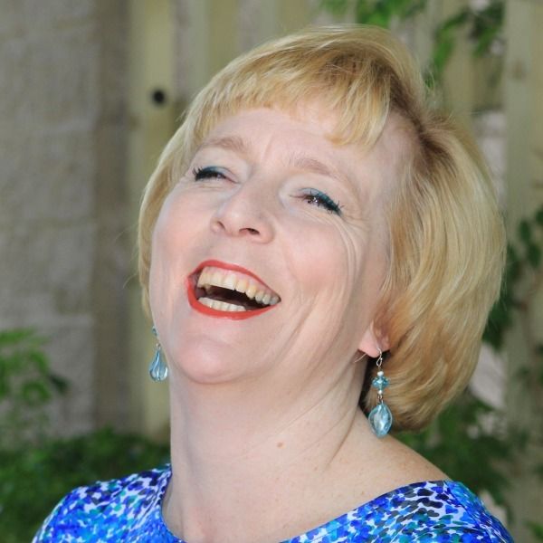 Tracey Warren