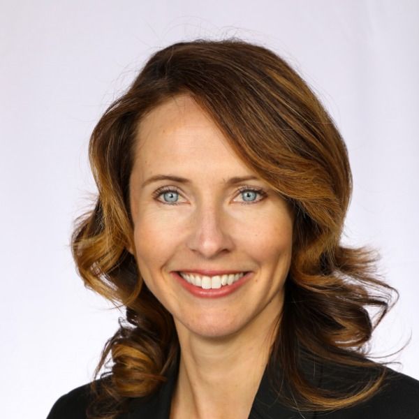 Amanda Armstrong