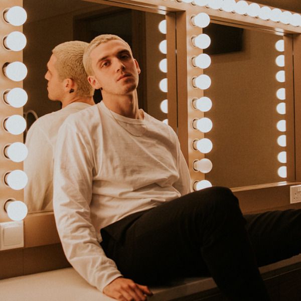 Lauv Lauv