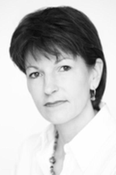 Lindsay Levin