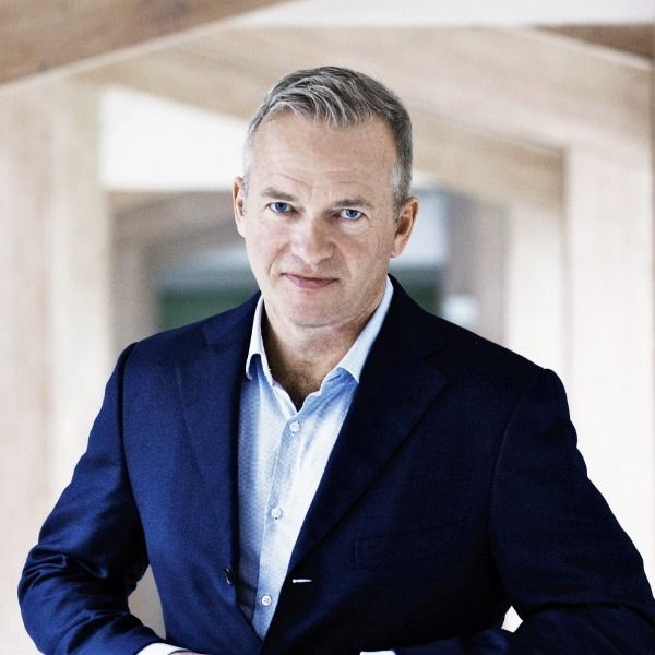 Lars Tvede