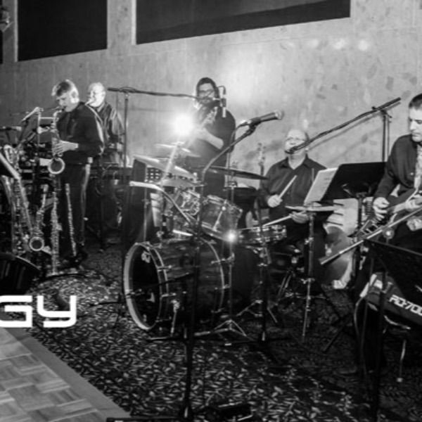 TRILOGY BAND