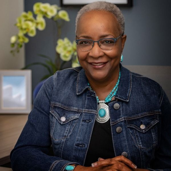 Dr. Beverly Burns-Clay