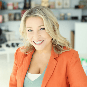 Cassandra Thompson
